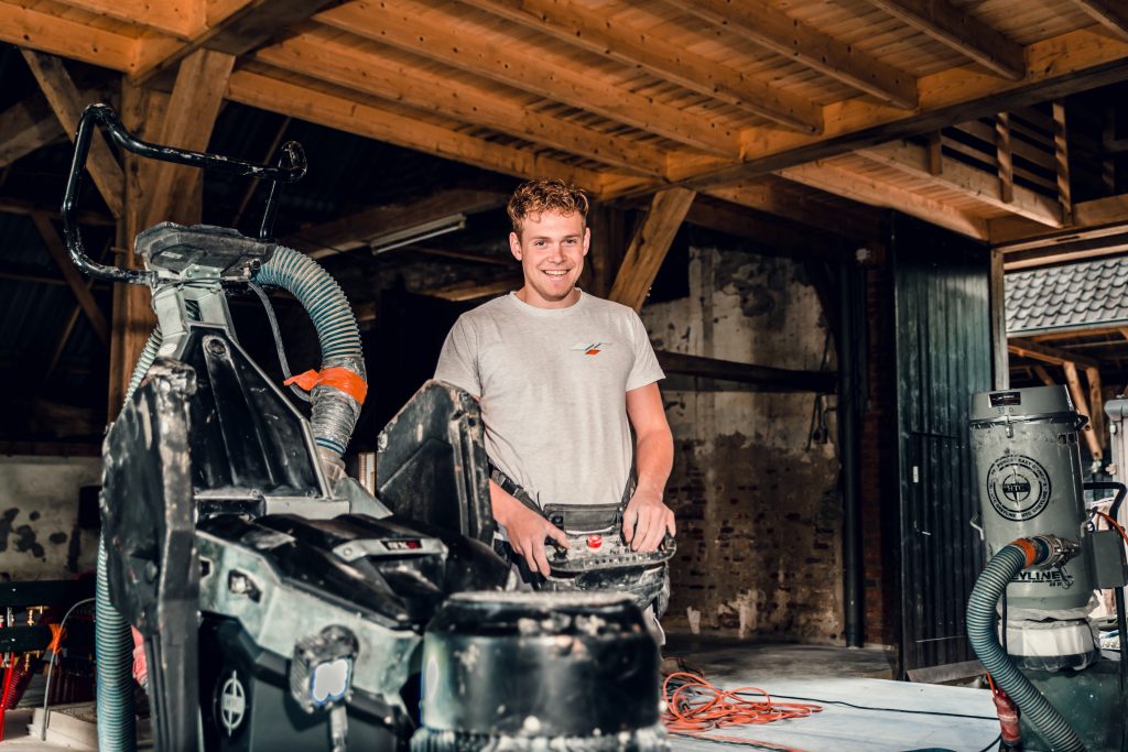 Kom werken bij het team van Hardeman Vloerbewerking